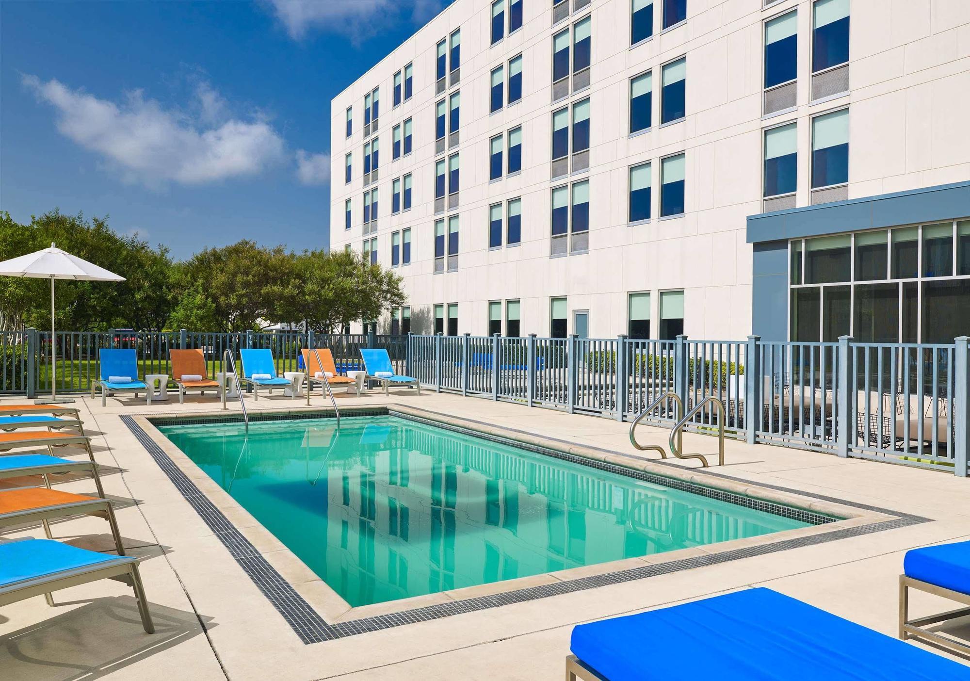 Aloft San Antonio Airport Hotel Ngoại thất bức ảnh